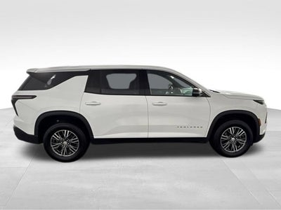 2024 Chevrolet Traverse LS