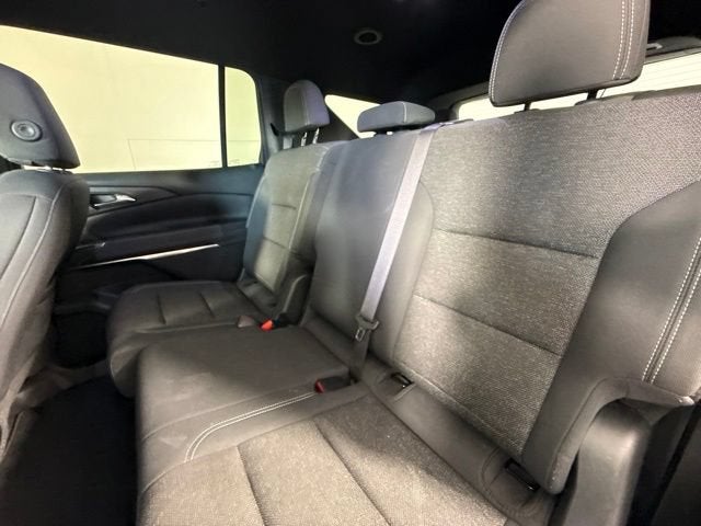 2024 Chevrolet Traverse LS
