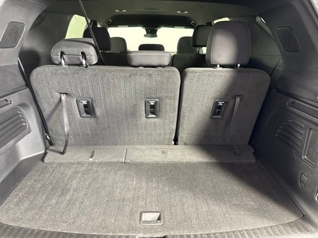 2024 Chevrolet Traverse LS