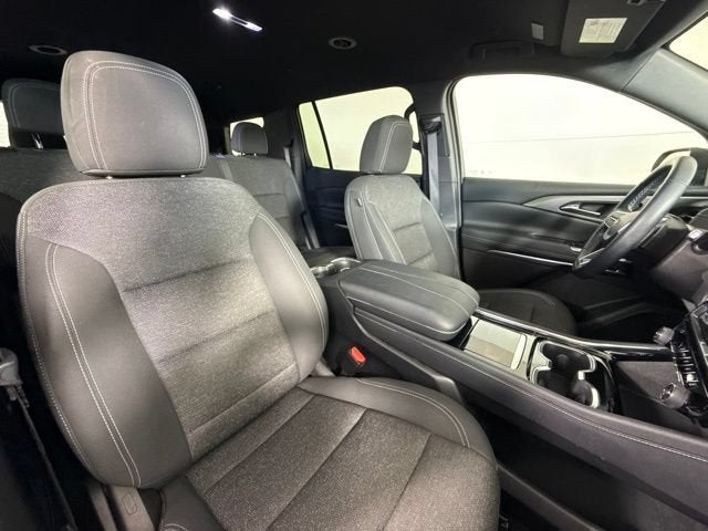 2024 Chevrolet Traverse LS
