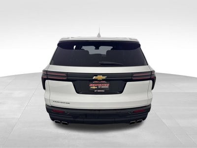 2024 Chevrolet Traverse LS