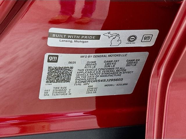 2025 Chevrolet Traverse LT