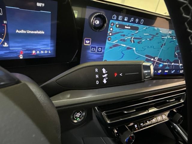 2026 Chevrolet Traverse LT - Photo 25