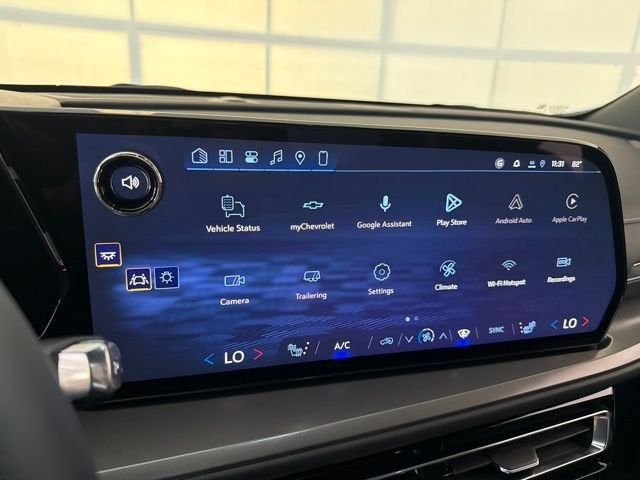 2027 Chevrolet Traverse LT - Photo 23