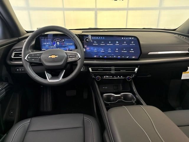 2027 Chevrolet Traverse LT - Photo 30