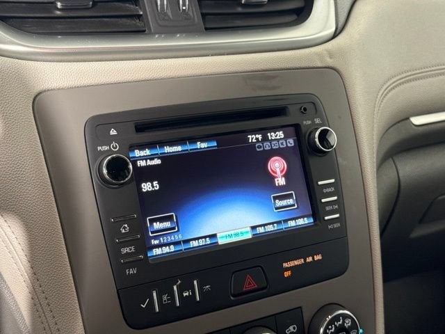 2017 Chevrolet Traverse LS