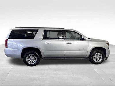 2017 Chevrolet Suburban LT