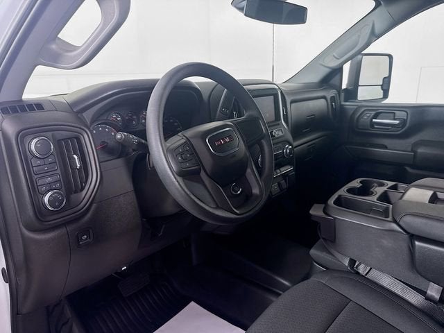 2025 GMC Sierra 2500 HD Pro
