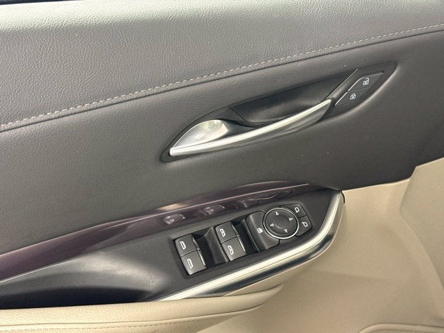 2023 Cadillac XT4 AWD Luxury