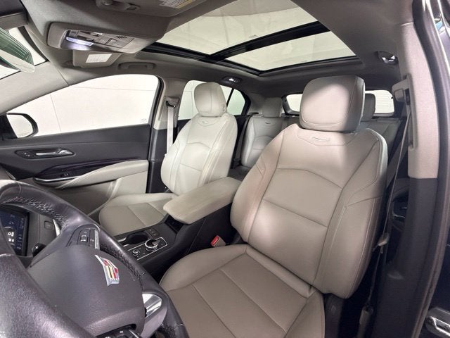 2023 Cadillac XT4 AWD Luxury