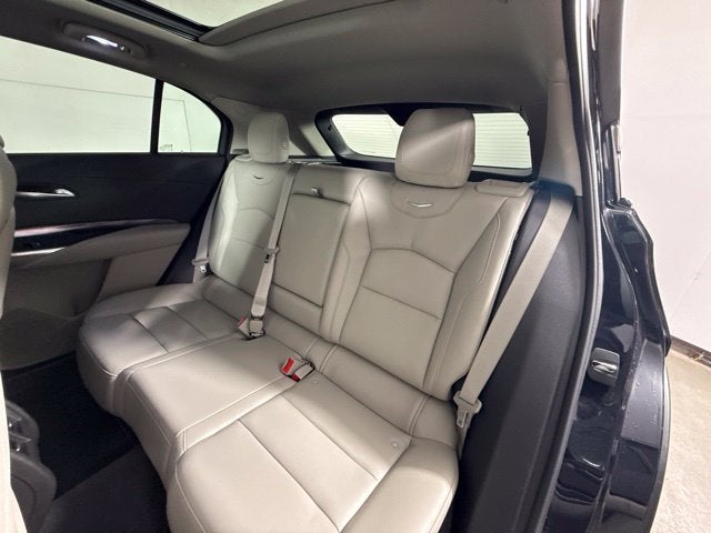 2023 Cadillac XT4 AWD Luxury