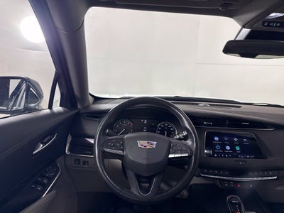 2023 Cadillac XT4 AWD Luxury