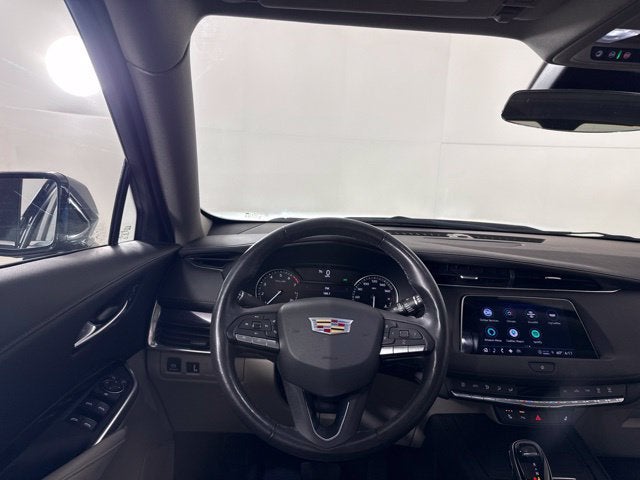 2023 Cadillac XT4 AWD Luxury