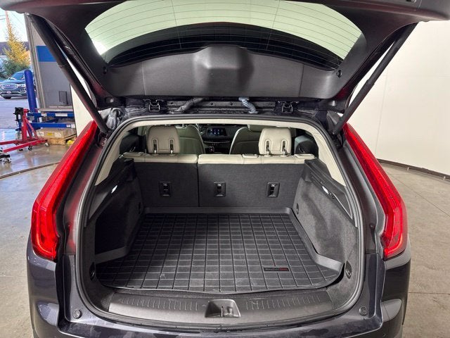 2023 Cadillac XT4 AWD Luxury