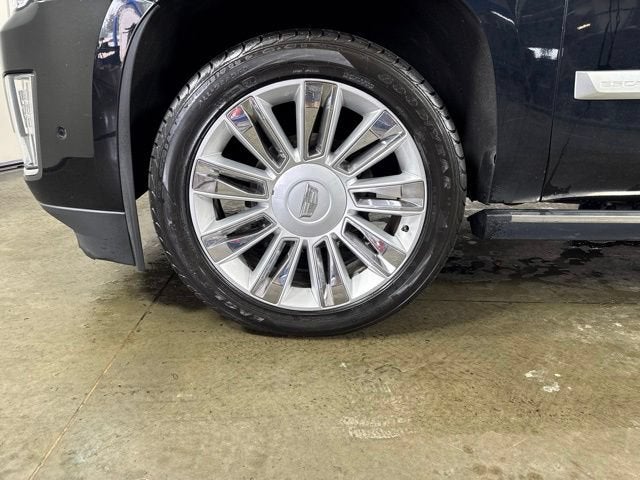 2019 Cadillac Escalade Platinum