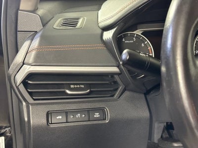 2022 Nissan Altima SR FWD