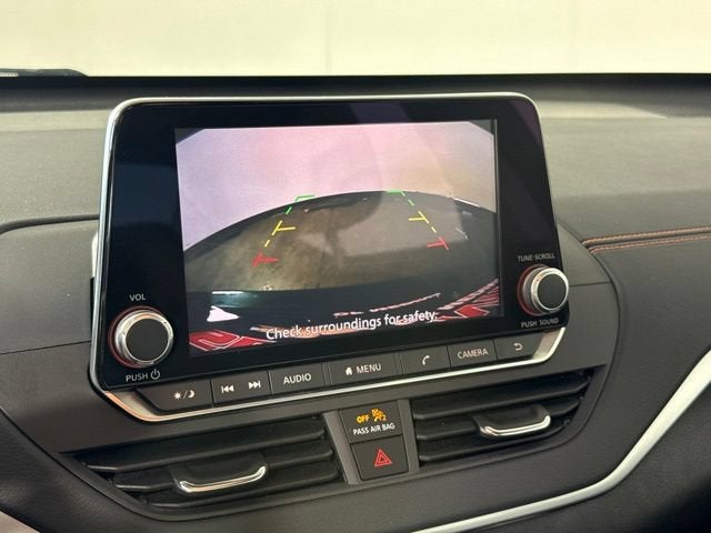 2022 Nissan Altima SR FWD