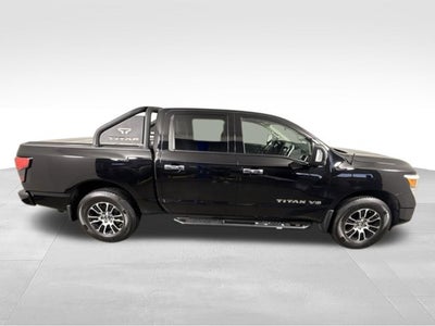 2020 Nissan Titan SV