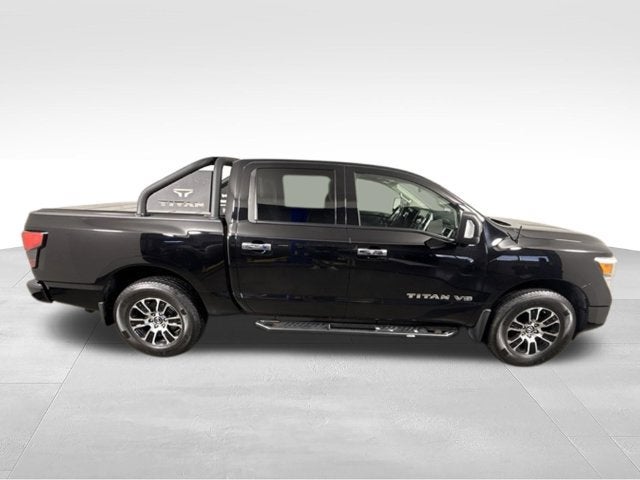 2020 Nissan Titan SV