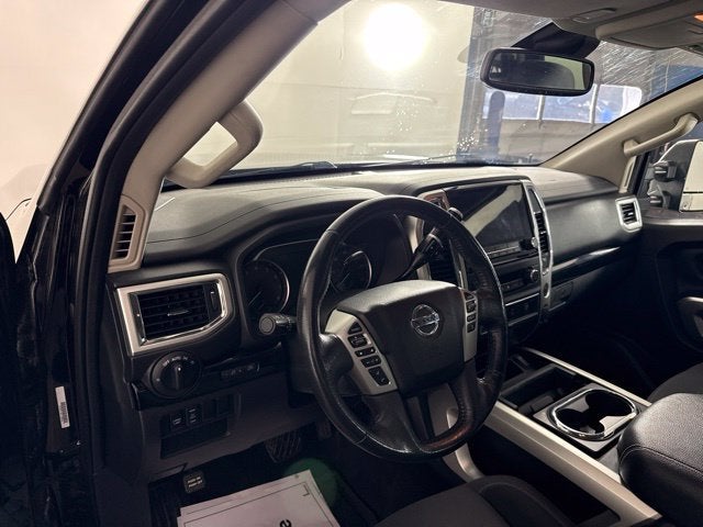 2020 Nissan Titan SV