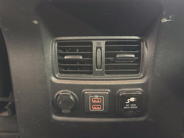 2020 Nissan Titan SV