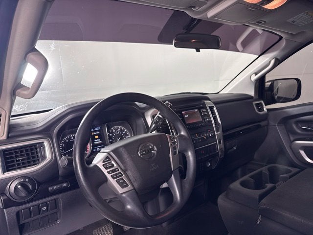 2018 Nissan TITAN S