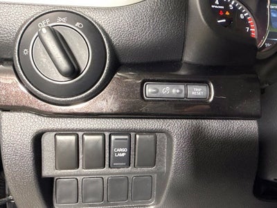 2018 Nissan TITAN S