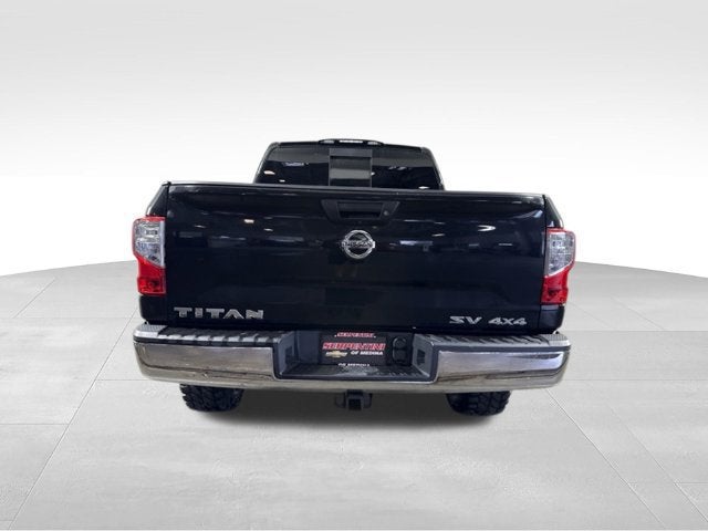 2018 Nissan TITAN S