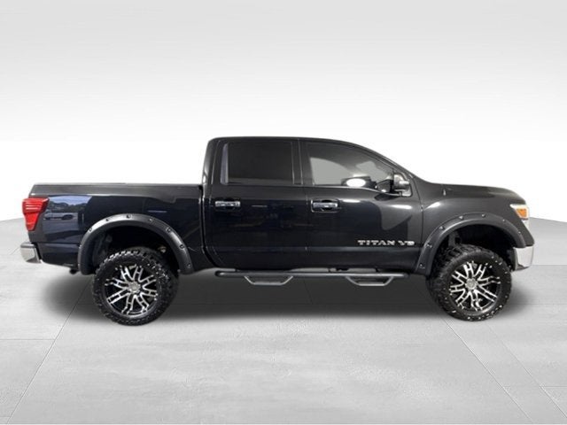 2018 Nissan TITAN S