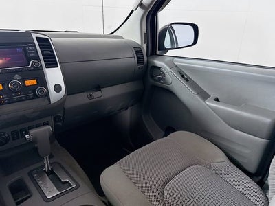 2017 Nissan Frontier SV V6