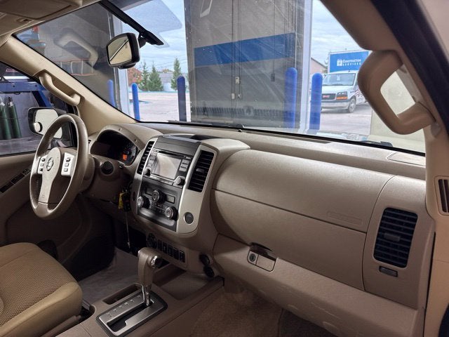 2016 Nissan Frontier SV