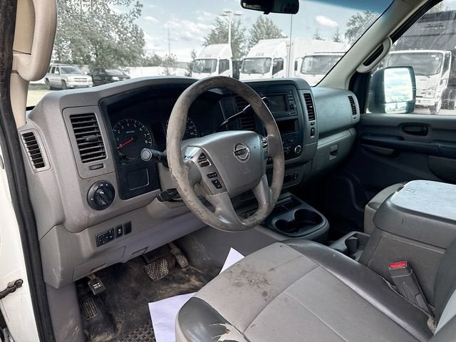 2014 Nissan NV SV