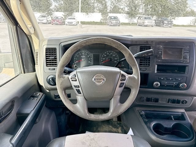 2014 Nissan NV SV