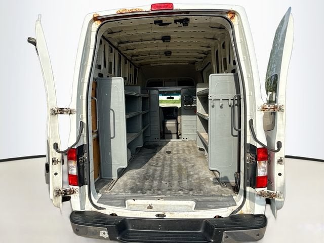 2014 Nissan NV SV