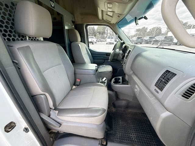 2014 Nissan NV SV