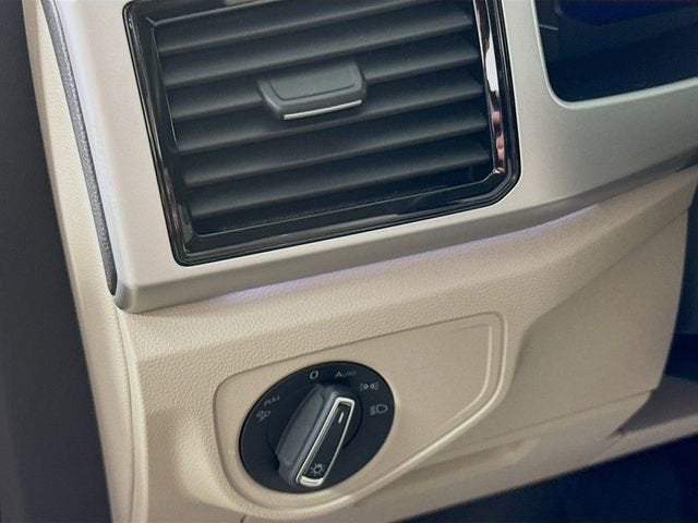 2023 Volkswagen Atlas 3.6L V6 SEL