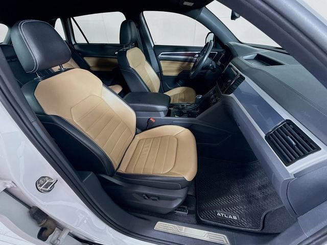 2021 Volkswagen Atlas Cross Sport 3.6L V6 SEL Premium R-Line