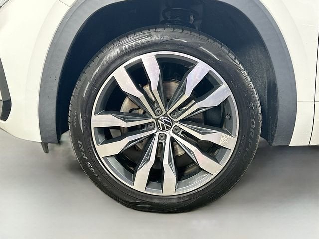 2020 Volkswagen Atlas Cross Sport 3.6L V6 SEL R-Line