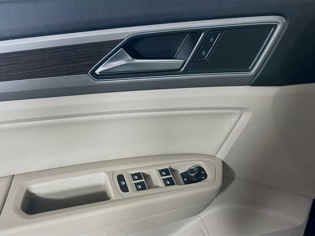 2019 Volkswagen Atlas 3.6L V6 SE w/Technology