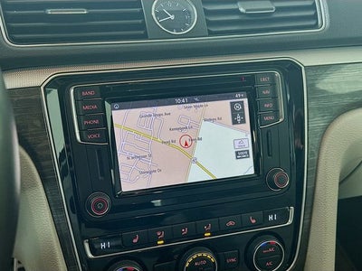 2017 Volkswagen Passat 1.8T SEL Premium