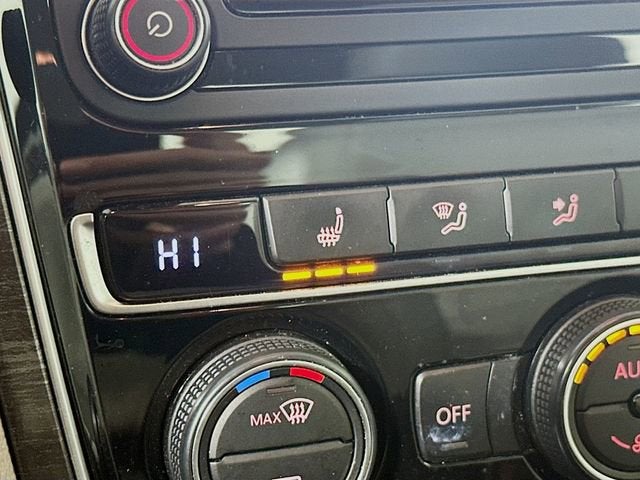 2017 Volkswagen Passat 1.8T SEL Premium