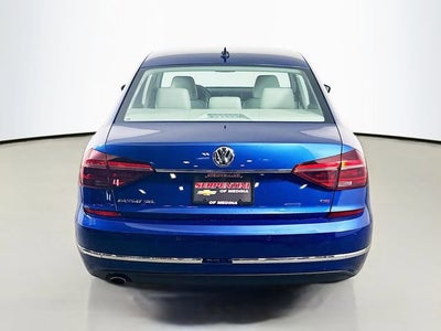 2017 Volkswagen Passat 1.8T SEL Premium