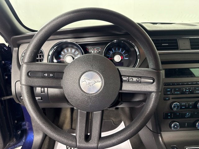 2012 Ford Mustang V6