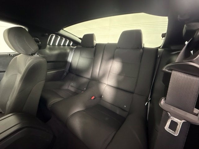 2012 Ford Mustang V6