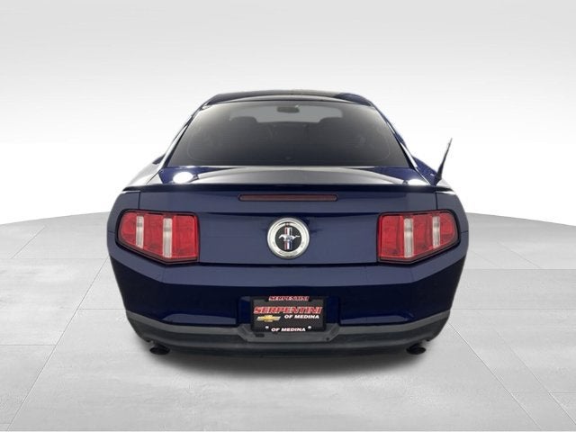 2012 Ford Mustang V6