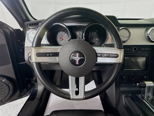 2007 Ford Mustang GT Deluxe