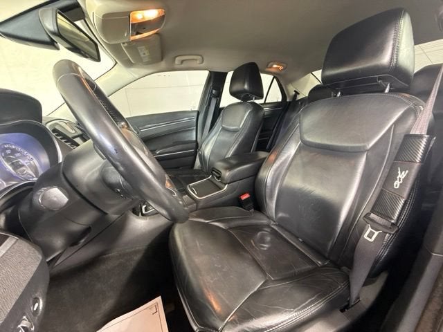 2016 Chrysler 300 Limited