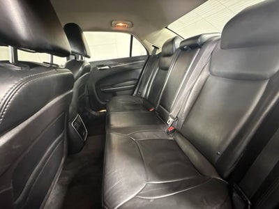 2016 Chrysler 300 Limited