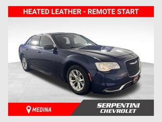2016 Chrysler 300 Limited