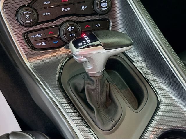 2018 Dodge Challenger SXT Plus